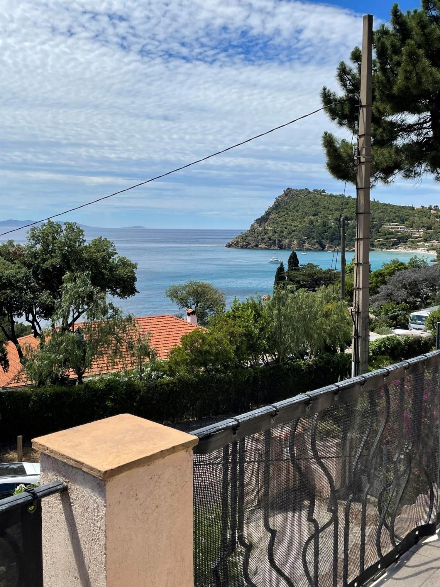 Residence Le Golfe Bleu Rayol-Canadel-sur-Mer Exterior photo