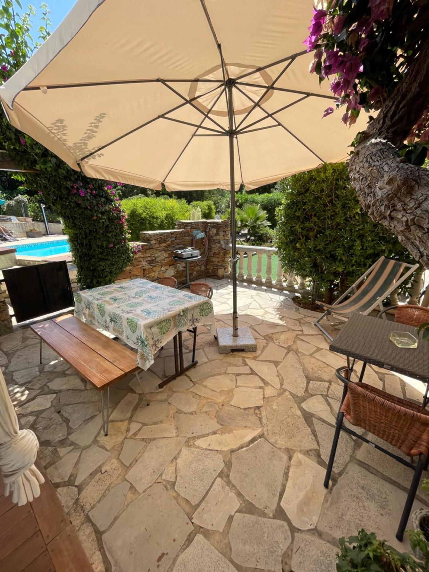 Residence Le Golfe Bleu Rayol-Canadel-sur-Mer Exterior photo